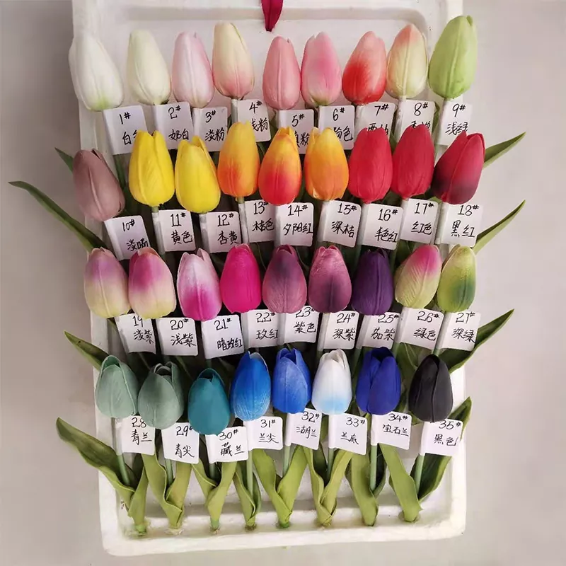 Bunga tulip tiruan sentuhan sebenar